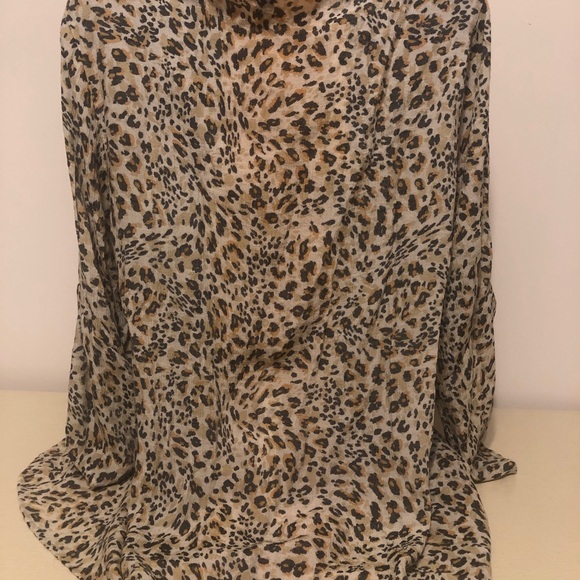 Zac & Rachel Woman…Size 1X animal print top - Picture 4 of 8